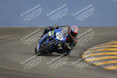 media/Jan-14-2023-SoCal Trackdays (Sat) [[497694156f]]/Turn 12 (120pm)/